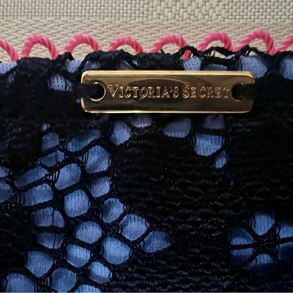 Victoria's Secret Lace & Daisy print Side Tie bikini bottom in Medium - NWT - Picture 7 of 11